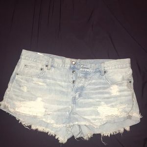 American Eagle tomgirl shortie shorts, size 18